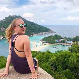 Meet your Posher, Rachel